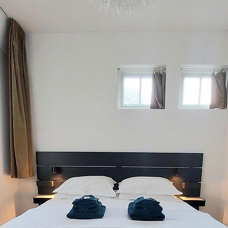 Bickersbed Bed & Breakfast Amsterdam Bagian luar foto