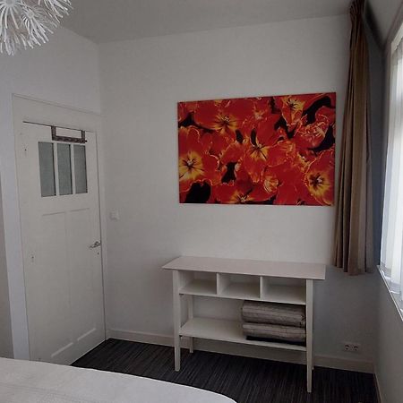 Bickersbed Bed & Breakfast Amsterdam Bagian luar foto